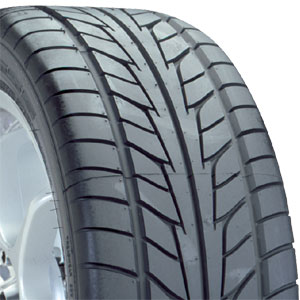 Nitto NT 555 Extreme Performance  275-40-17 *Free Shipping*